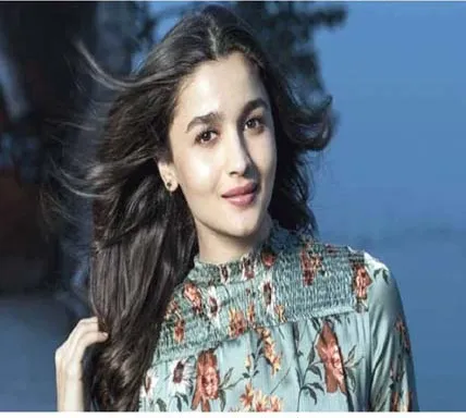 Alia Bhatt लेंगी मिक्स्ड मार्शल आर्टस की ट्रेनिंग
