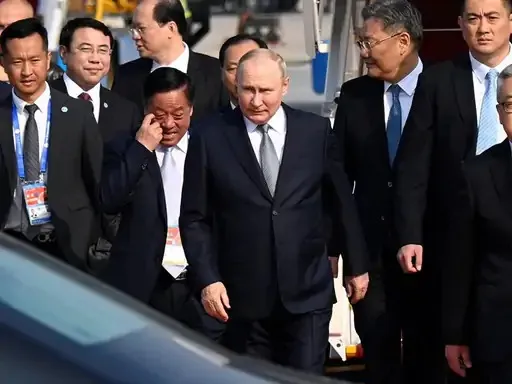 व्लादिमिर पुतिन चीन पहुंचे बीजिंग में शी जिनपिंग से मुलाकात होगी, बेल्ट एंड रोड इनिशिएटिव समिट में हिस्सा लेंगे