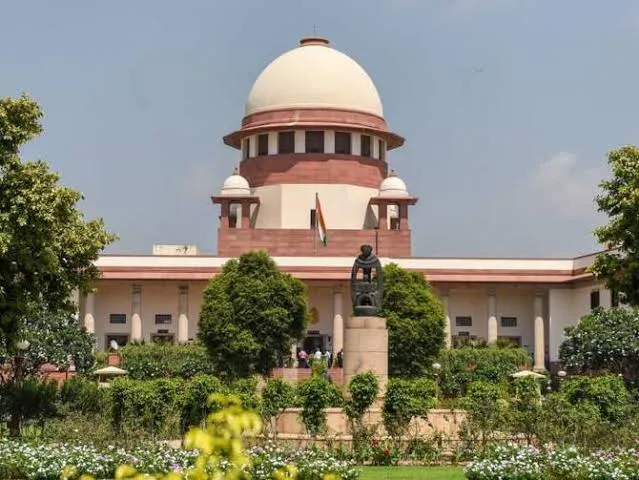 नागरिकों को राजनीतिक चंदे का स्रोत जानने का अधिकार नहीं, Supreme Court में बोली सरकार