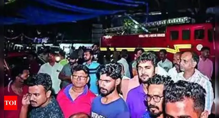 कोच्चि विवि: बारिश की चंद बूंदे गिरने से मची भगदड़ में 4 छात्रों की मौत