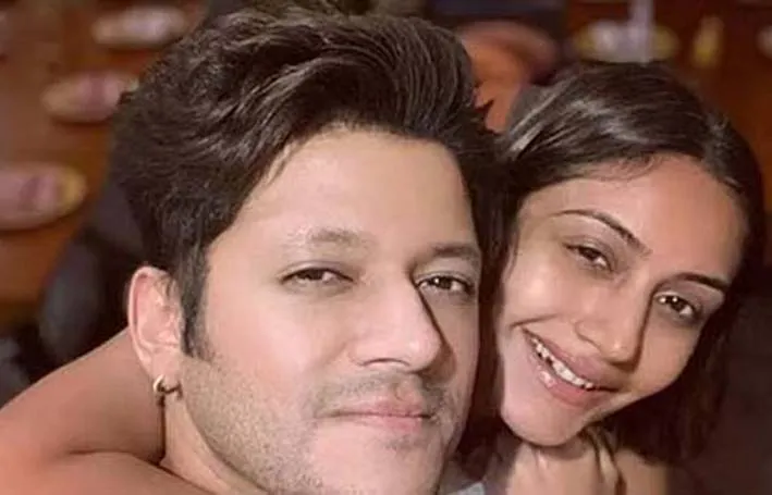 13 साल पुराने बॉयफ्रेंड के साथ शादी कर रही Surbhi