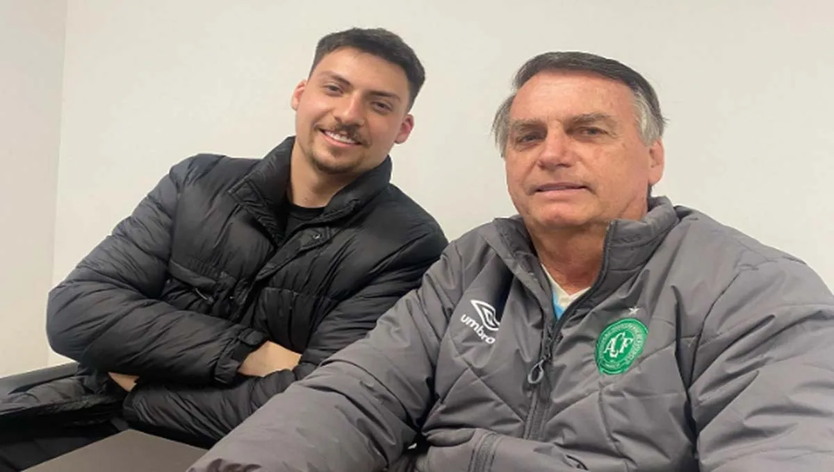 ब्राजील पु‎लिस ने पूर्व राष्ट्रपति Bolsonaro के छोटे बेटे को आरोपी बनाया