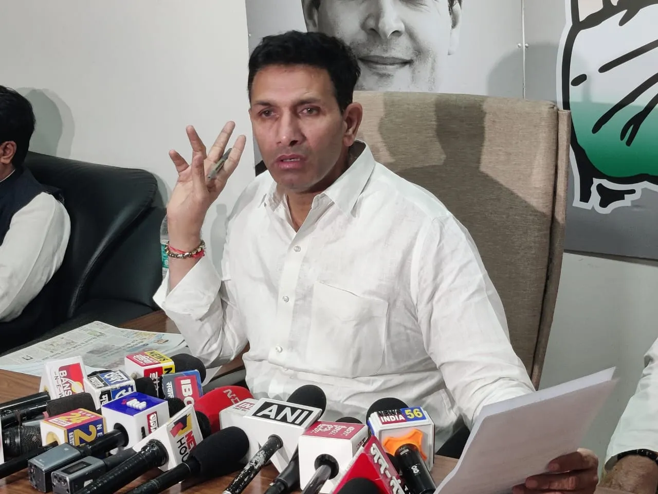 मध्यप्रदेश में बढ़ रहे बेलगाम अपराध, टोल नाकों पर हो रही है अवैध वसूली : Jitu Patwari