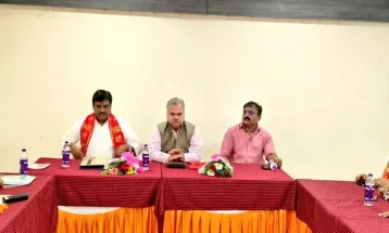 भाजपा के क्षेत्रीय संगठन महामंत्री Ajay Jamwal ने बैतूल में बैतुल एवं आमला विधानसभा की कोर ग्रुप की बैठक को संबोधित किया
