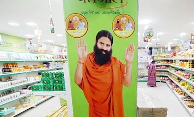 Patanjali के खिलाफ क्यों और कैसे हो गई कार्रवाई