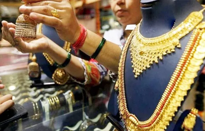 Akshaya Tritiya पर सोने और चांदी की बंपर खरीदी हुई