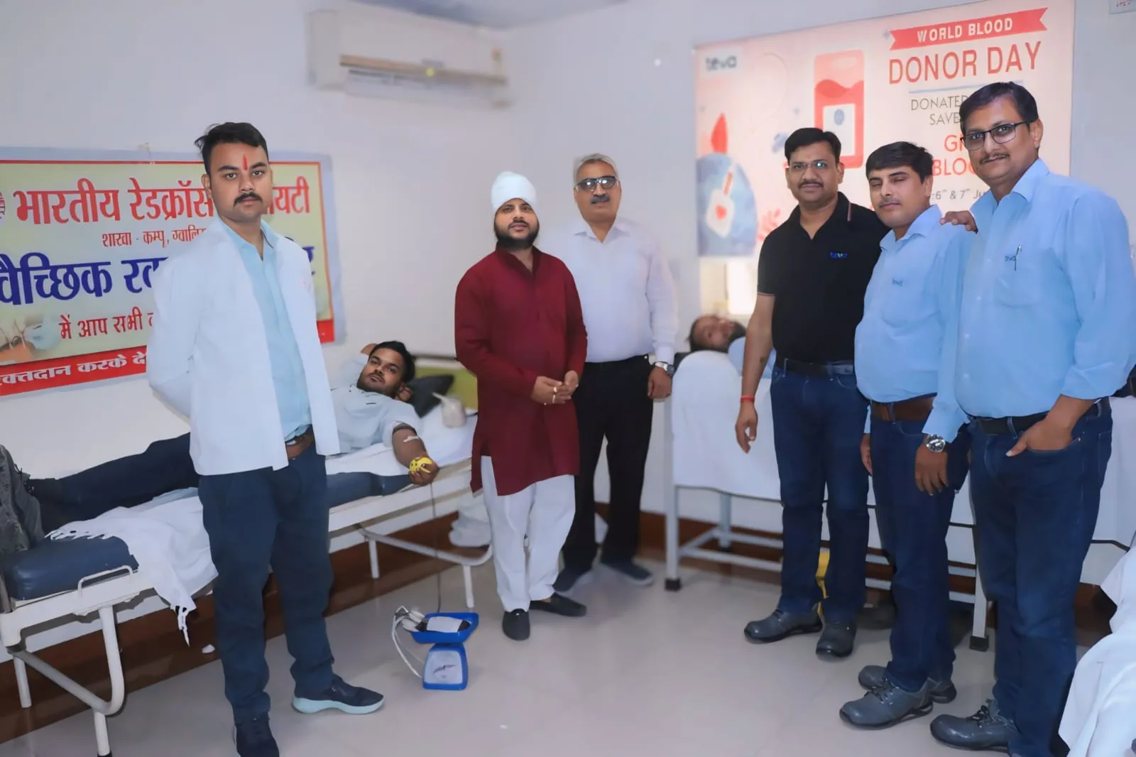 Tava API India Private Limited मालनपुर भिंड मे रेडक्रॉस सोसाइटी ग्वालियर के सहयोग से रक्तदान शिविर का आयोजन किया