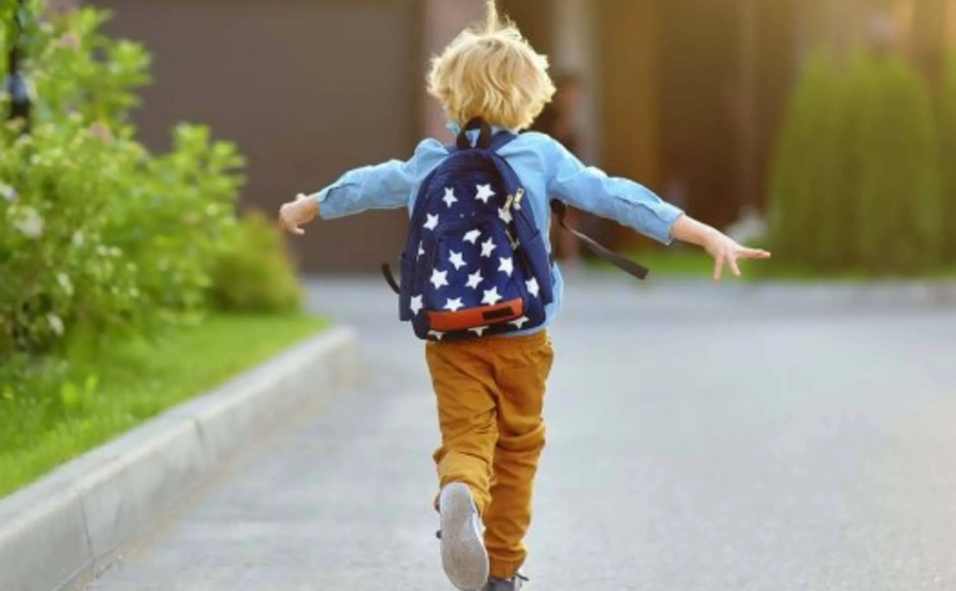 यहां अकेले बच्चे पहुंच जाते है Market और कर लेते हैं शॉपिंग भी