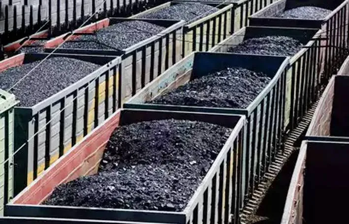 कोयला आयात कम करने Coal Sector में होगा सुधार