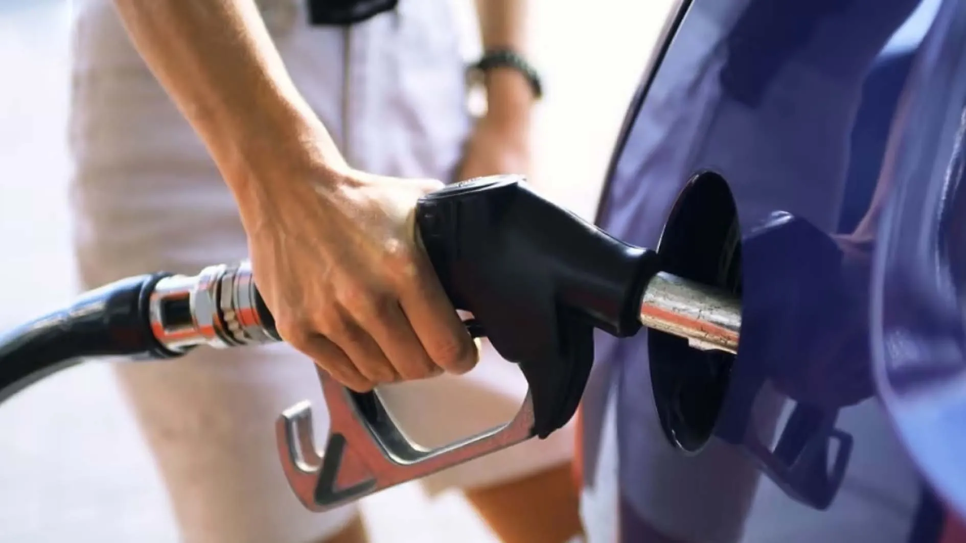 घरेलू बाजार में Petrol And Diesel  की कीमतों में आया बदलाव