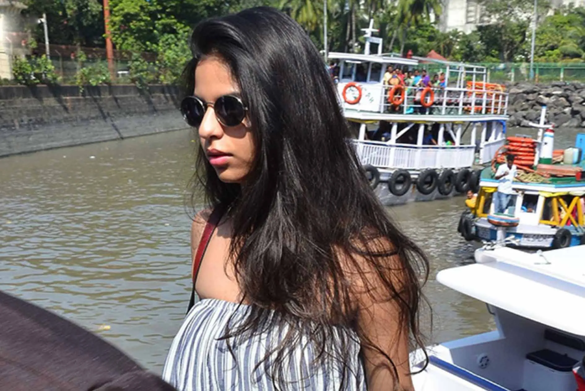 Suhana संग वेकेशन एंजॉय कर रहे शाहरुख खान