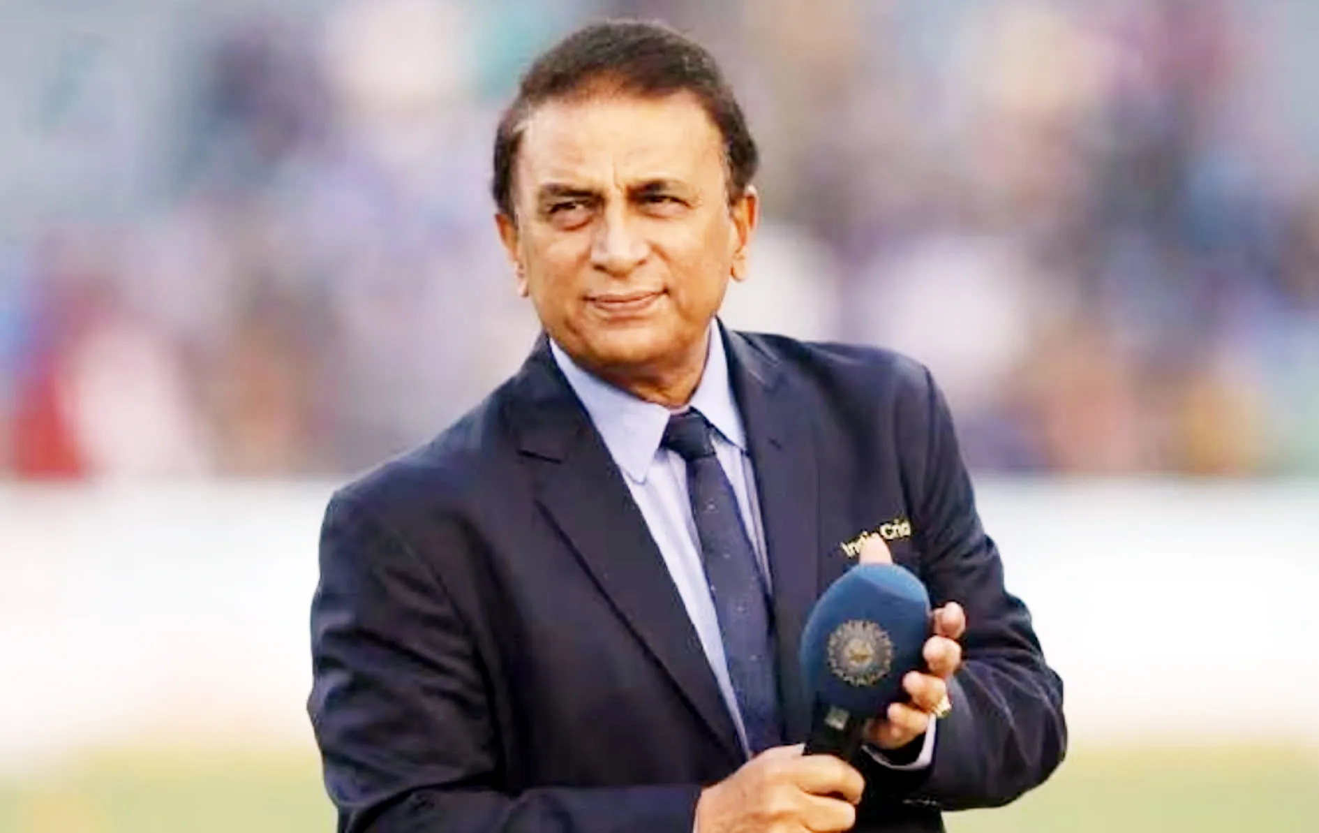 Gavaskar ने तेज गेंदबाजों के बार-बार ड्रिंक ब्रेक लेने के प्रचलन को गलत बताया