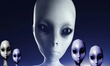 Aliens पर फिल्म बना रहे शख्स का किसने किया पीछा, घर पहुंचने पर दिखा यूएफओ