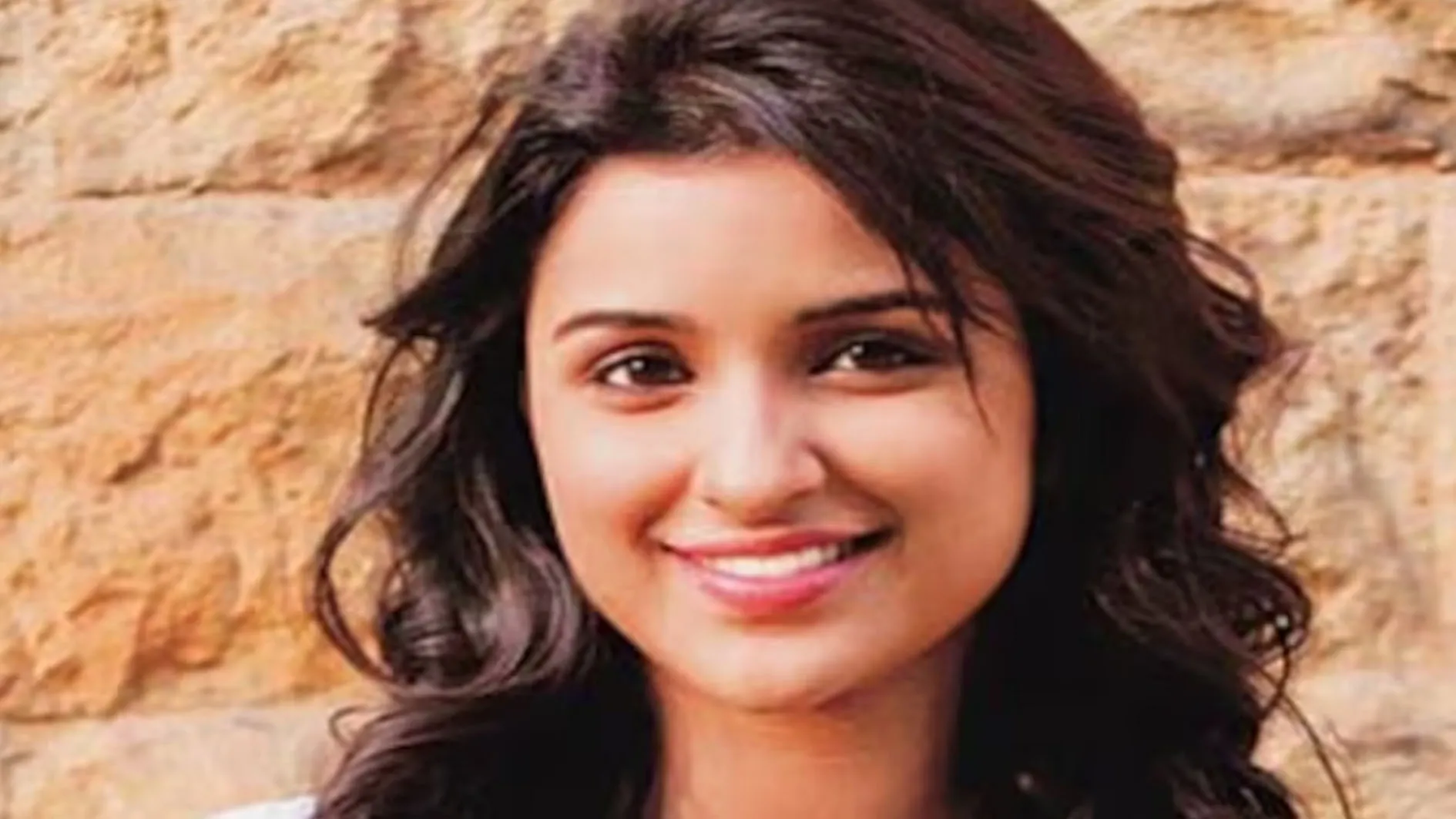 Parineeti ने विदेश से फैंस के लिए वीडियो किया शेयर