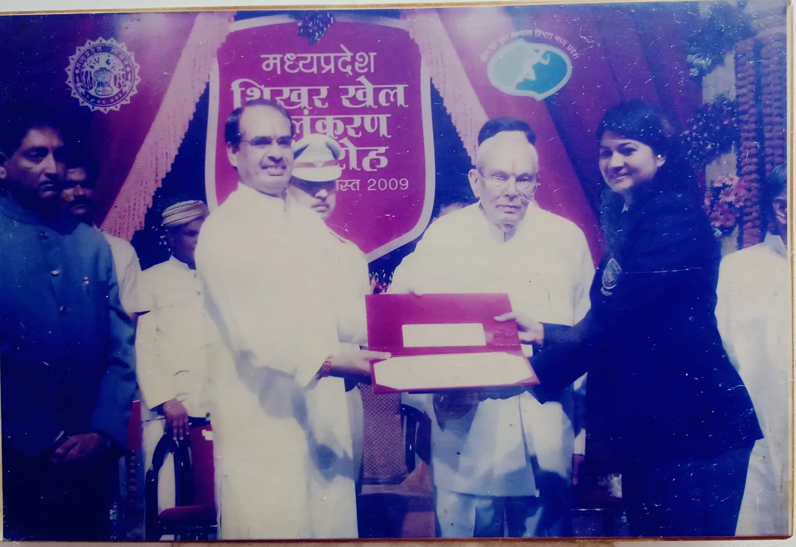 Jabalpur की विश्वामित्र अवॉर्डी भारतीय वूशु दल की प्रशिक्षक सारिका गुप्ता जन परिषद की वूमेन विंग की प्रांतीय उपाध्यक्ष मनोनीत