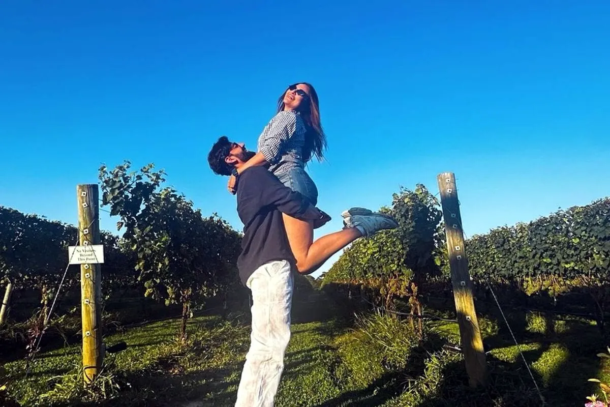 OTT कलाकारों को खुलकर काम करने का मौका दे रहा