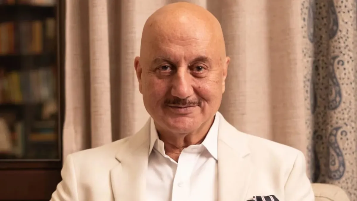मुंबई में खुद का घर नहीं है Anupam Kher के पास