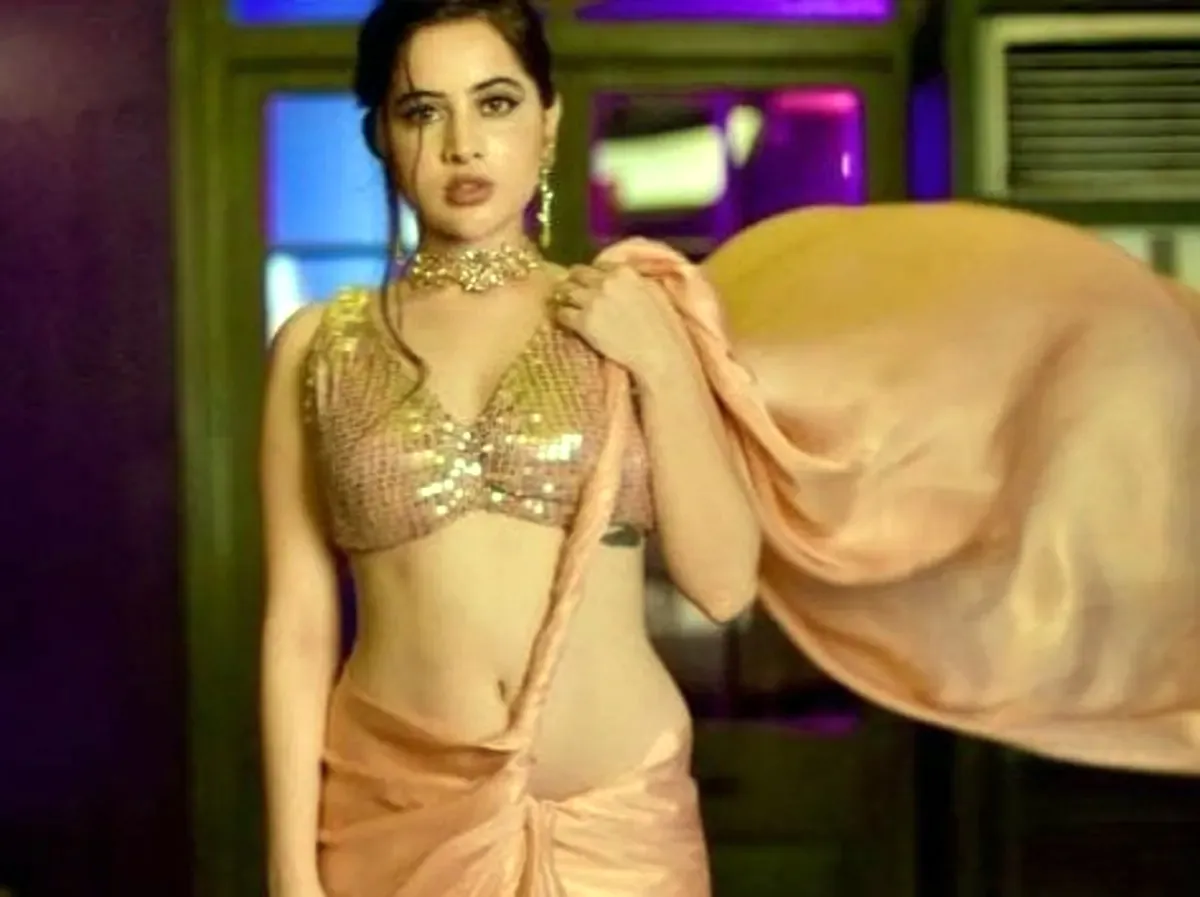 Urfi Javed ने एक ब्रांड पर लगाए बदतमीजी के आरोप