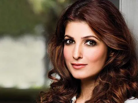 साहित्य के क्षितिज पर नई ऊंचाइयां छू रही Twinkle Khanna