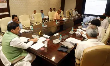 तय समय पर पूरी हों सभी वृहद परियोजनाएं : Chief Minister Dr. Yadav