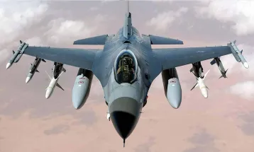 Pakistan का एफ-16 भारत ने मार गिराया, भारत के फाइटर विमानों ने जम्मू से उड़ान भरी