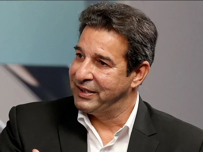 Wasim Akram की मूर्ति को लेकर खड़ा हुआ विवाद