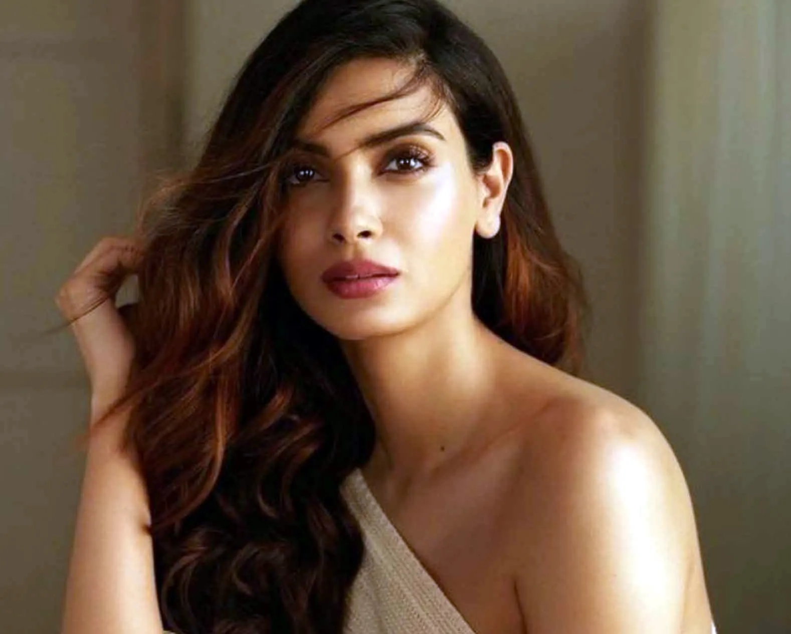 मुंबई की लोकल ट्रेन में रोजाना होती थी Diana के साथ छेडछाड