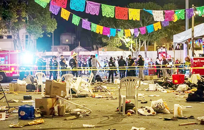 Mexico में सड़क पर जश्न मना रहे थे लोग, अज्ञात हमलावरों ने बरसाई गोलियां