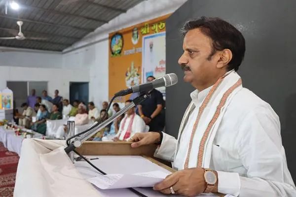 शिक्षा से नई सोच, नई तकनीक और आत्मनिर्भरता का मार्ग प्रशस्त होता है : Deputy CM Shukla
