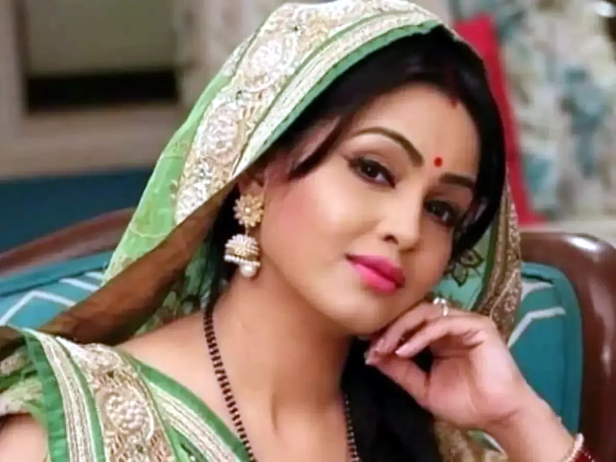 मुझे एक्टिंग कभी भी आसान नहीं लगी : Shubhangi Atre