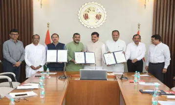 CM Dr. Yadav की मौजूदगी में आनंद ग्रामों के विकास और नदी संरक्षण पर हुए दो एमओयू