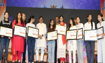 मेधावी विद्यार्थियों के प्रोत्साहन के लिए तत्पर है राज्य सरकार: CM Dr. Mohan Yadav