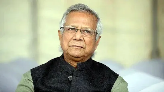जिस Pakistan ने 1971 में किया कत्लेआम, उसे ही वीजा-मुक्त यात्रा की सेवा दे रही यूनुस सरकार