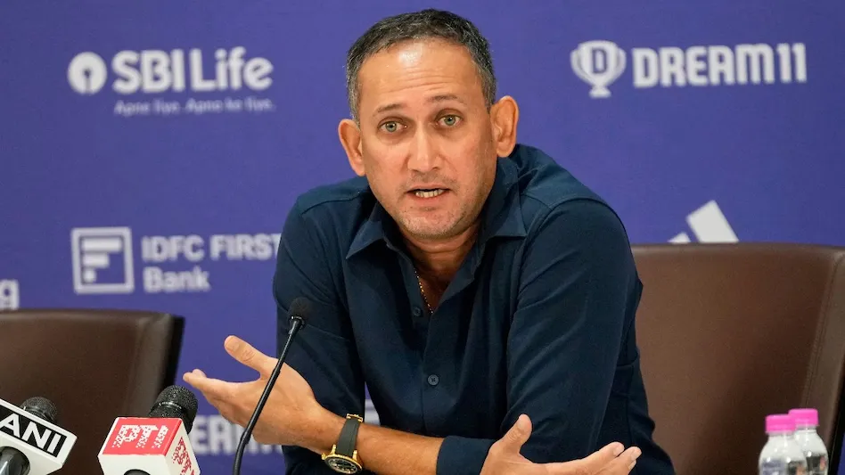 हर मैच में विराट और रोहित को आजमाना बेवकूफी : Agarkar