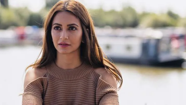 Kriti Kharbanda ने जताई सानिया की बायोपिक में रोल निभाने की इच्छा