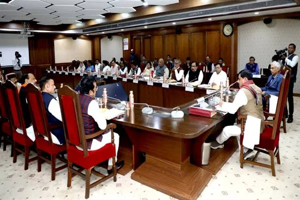 Barwah-Dhamnod 4 लेन मार्ग मय पेव्हड शोल्डर के निर्माण कार्यों के लिए 2,508 करोड़ 21 लाख रूपये की प्रशासकीय स्वीकृति