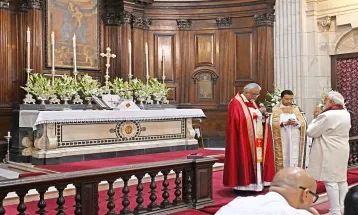 क्रिसमस पर दिल्ली स्थित कैथेड्रल चर्च पहुंचे PM Modi, विशेष प्रार्थना सभा में हुए शामिल