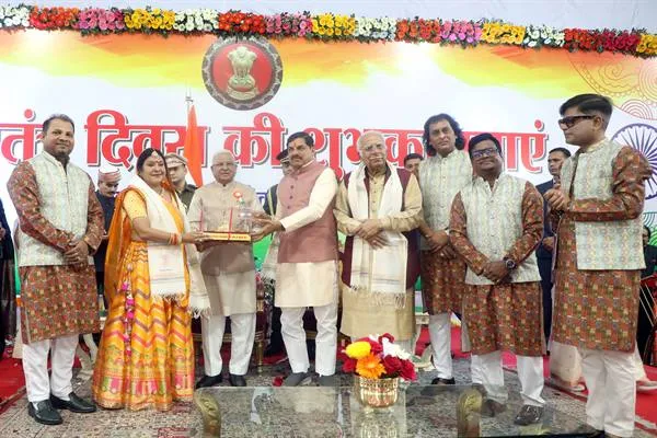 Governor Shri Patel और मुख्यमंत्री डॉ. यादव ने किया शुभकामनाओं का आदान-प्रदान