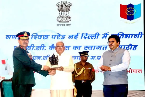 राष्ट्रीय परेड में शामिल प्रत्येक कैडेट्स अनुशासन और प्रेरणा का प्रतीक : Governor Shri Patel