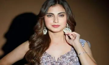 Khamenei की मौत पर फरहाना भट्ट ने जताया दुख, हो रही निंदा