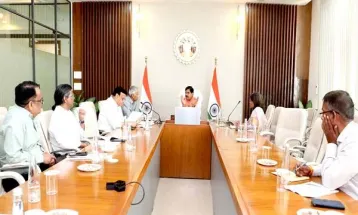 ग्रामीण क्षेत्रों में सड़क निर्माण में आधुनिक तकनीक का अधिक से अधिक करें उपयोग : CM Dr. Mohan Yadav