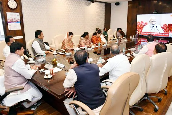 संवाद, सहयोग और सहभागिता से हो नारी शक्ति वंदन अधिनियम का क्रियान्वयन : PM Modi