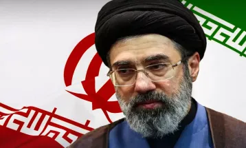 सुप्रीम लीडर Mojtaba Khamenei की सेहत पर सस्पेंस, अब जनरलों के हाथ में है कमान