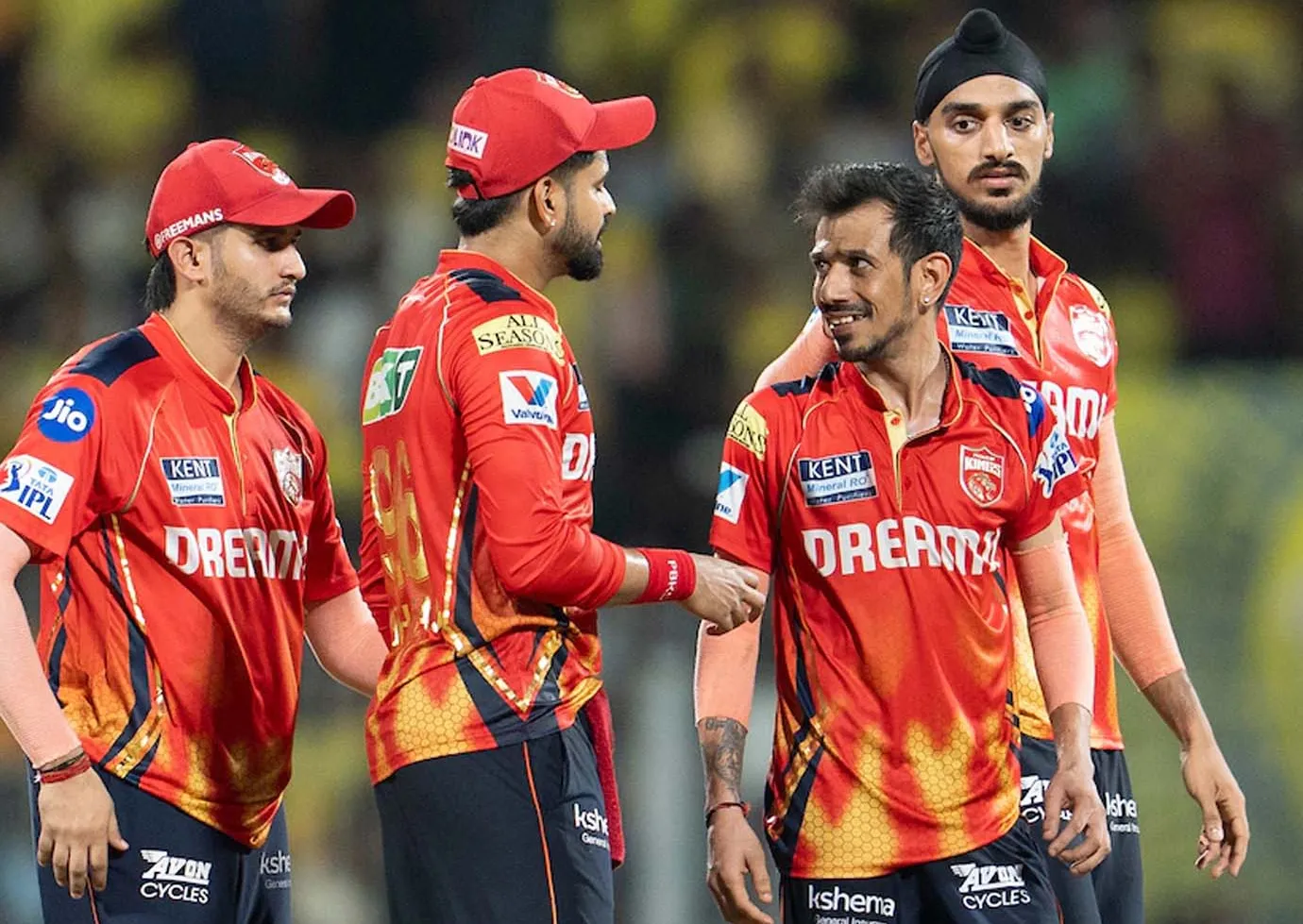 प्लेऑफ के लिए Punjab सहित ये चार टीमें प्रबल दावेदार बनकर उभरीं