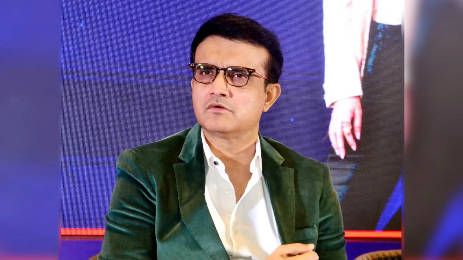 IPL में अभी किसी टीम को प्रबल दावेदार नहीं बता सकते : Ganguly