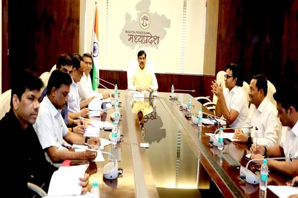 विमानन क्षेत्र में मध्यप्रदेश को बनाएं रोल मॉडल : CM Dr. Yadav