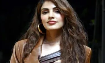 कोर्ट ने Rhea के बैंक अकाउंट अनफ्रीज करने दिए आदेश