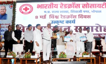 रेडक्रॉस के उद्देश्य और सेवा कार्यों से जन-जन को करें प्रेरित : Governor Shri Patel