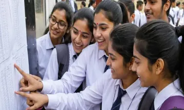 CBSE 12th  का परिणाम घोषित: 85.20 प्रतिशत छात्र उत्तीर्ण