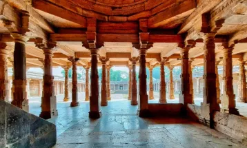 भोजशाला मंदिर:  हिन्दुओं को पूजा का अधिकार : High Court